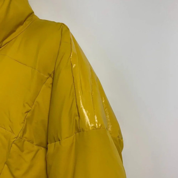 Cabi‎ Women's Puff Piece Cropped Oversized #4228 Nylon Puffer Coat Size XS - Picture 5 of 14